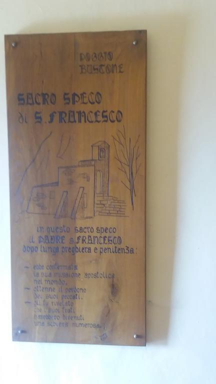 La Casetta Dei Desideri Poggio Bustone Exterior foto