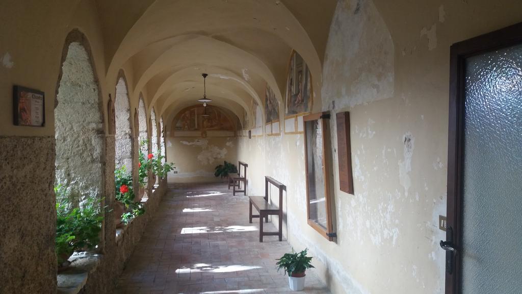 La Casetta Dei Desideri Poggio Bustone Exterior foto